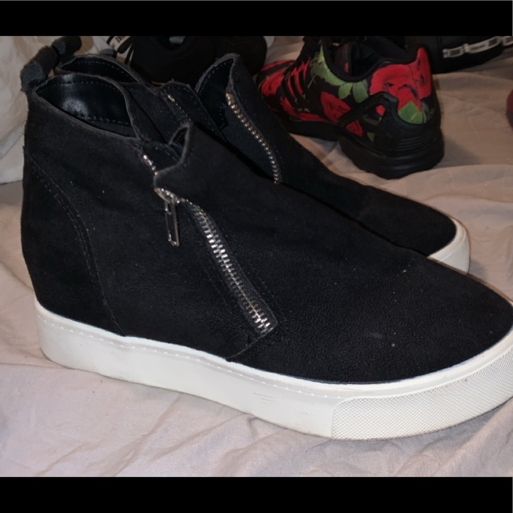 Black Booties